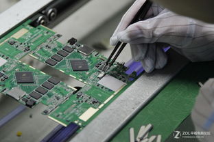 冒死拍摄 50张图揭秘平板电脑生产线，你能猜出是哪家厂商吗？